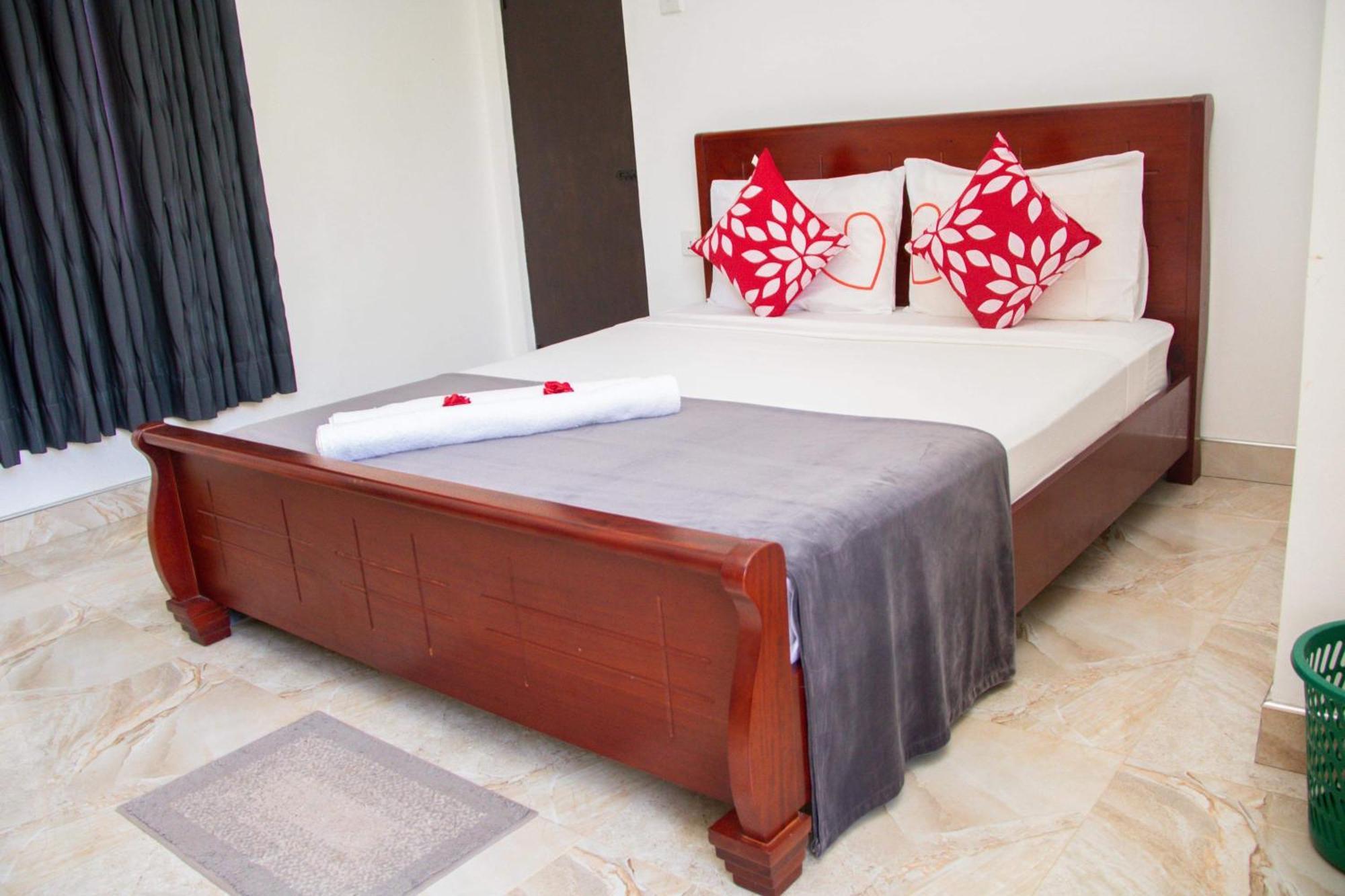 Yolanda Villa Negombo Exterior photo