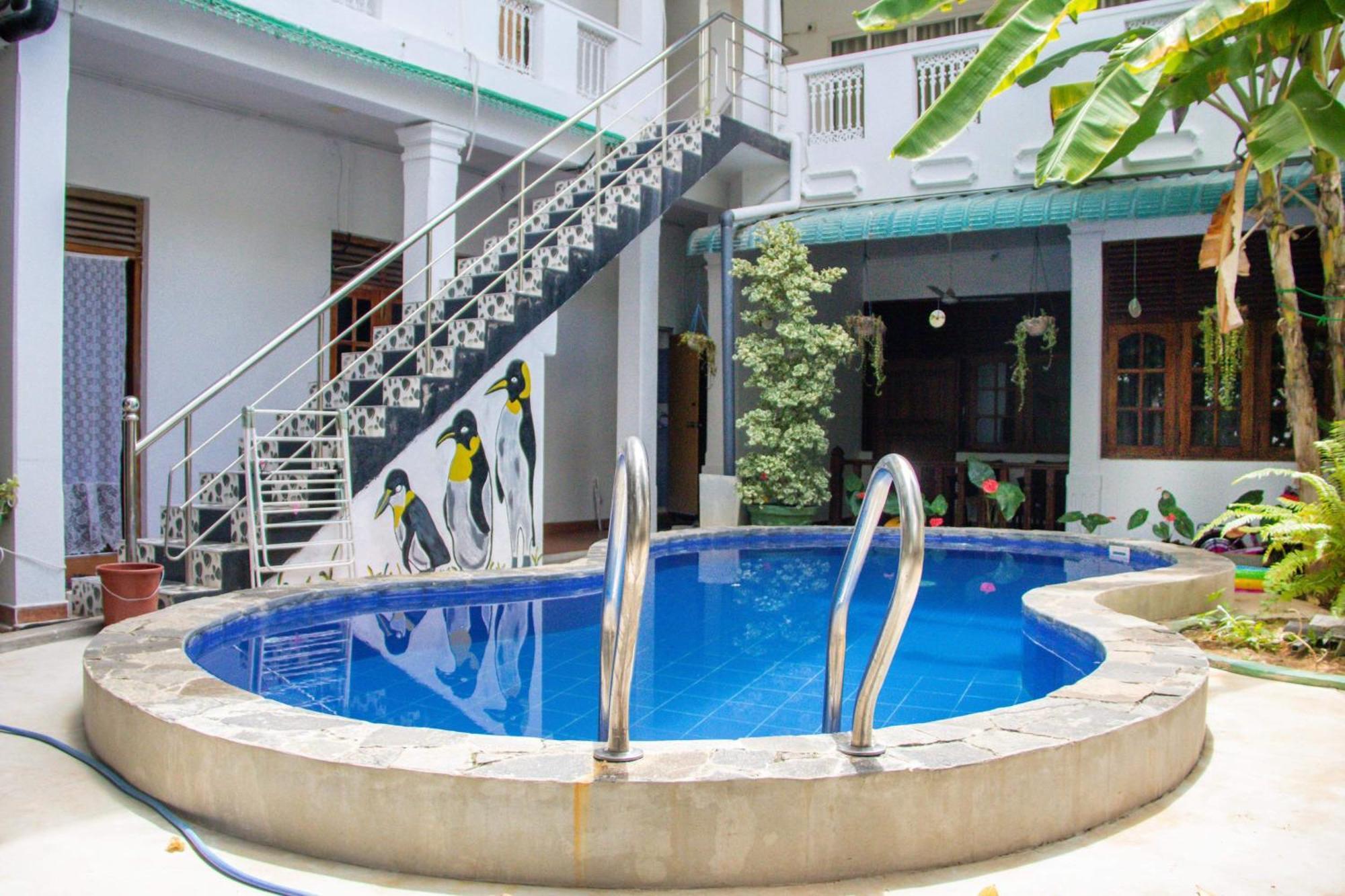 Yolanda Villa Negombo Exterior photo